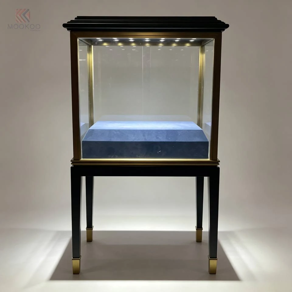 Gold Shopin sisustussuunnittelu Super V