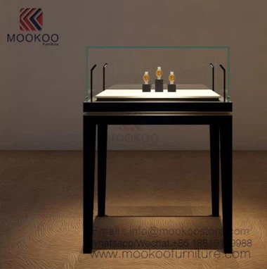 Led Light Jewellery -näyttö