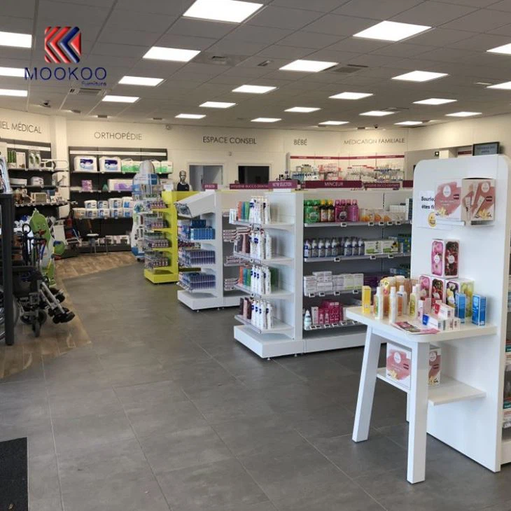 Farmacia Shop Interior Display Design