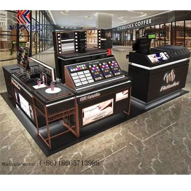 Ylellinen musta meikkikaappi